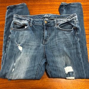 Forever 21 distressed skinny jeans